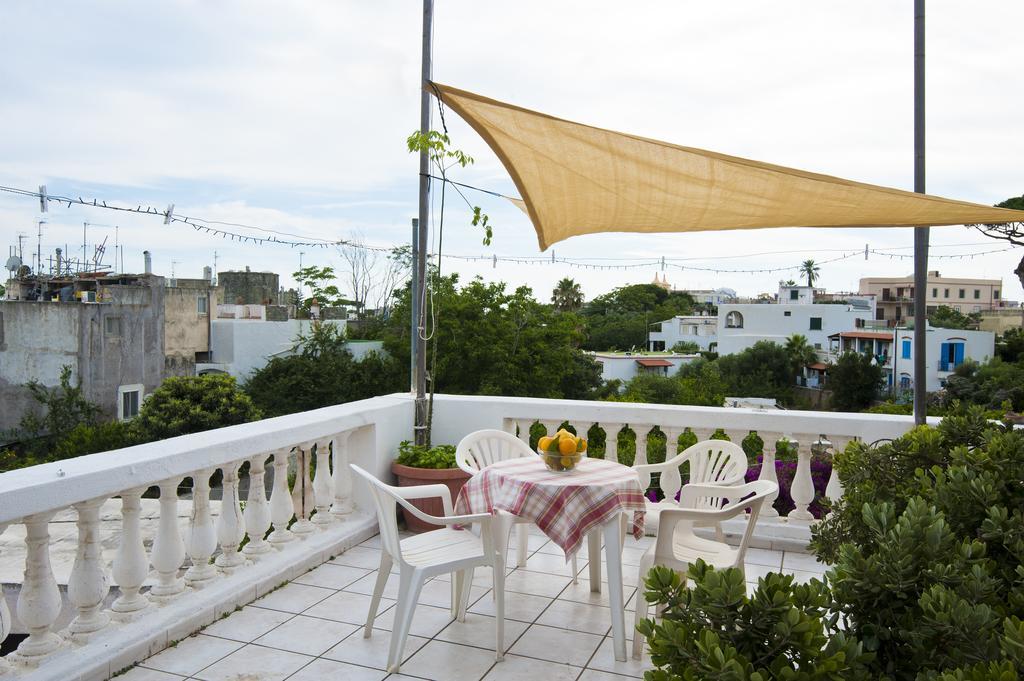 Ring Hostel Forio di Ischia Cameră foto