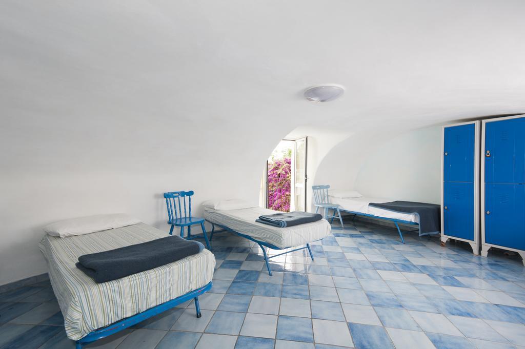 Ring Hostel Forio di Ischia Cameră foto