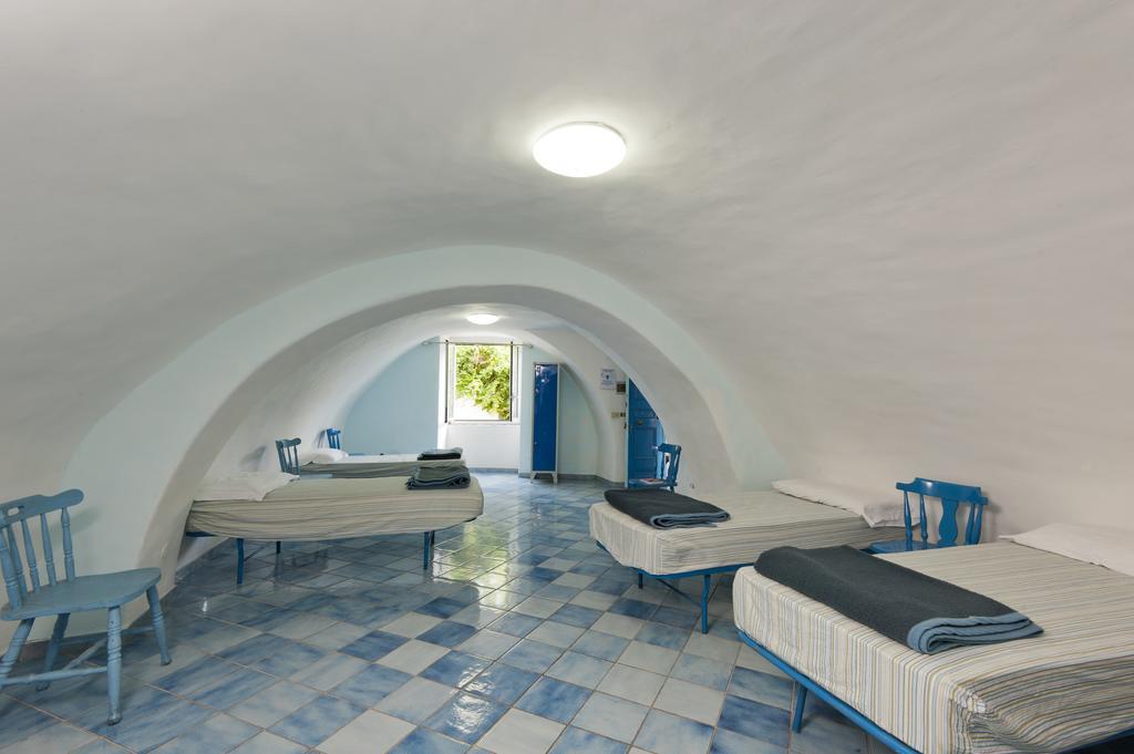 Ring Hostel Forio di Ischia Cameră foto