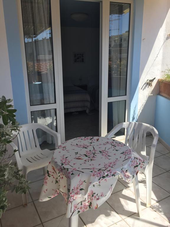 Ring Hostel Forio di Ischia Exterior foto